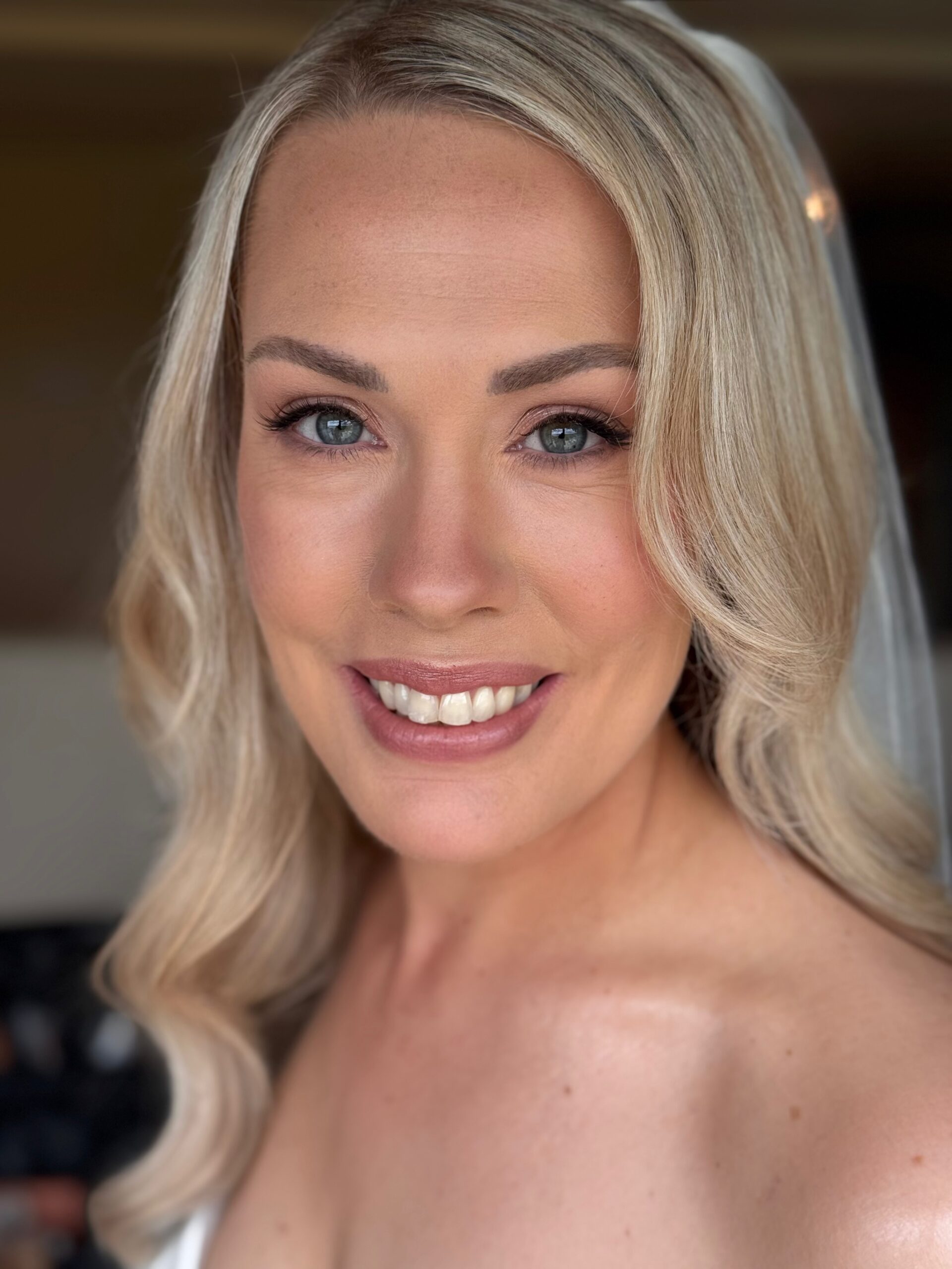 Natural enhancing wedding makeup